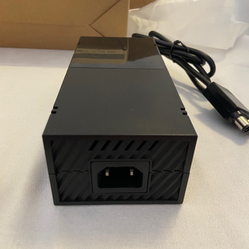 Xbox One Power Supply Brick AC Adapter Power - Picture 4 of 8